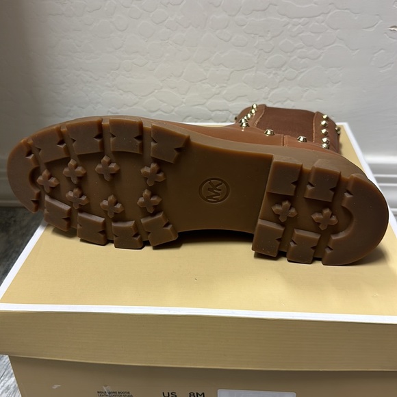 NIB Michael Kors Boots - Picture 4 of 4